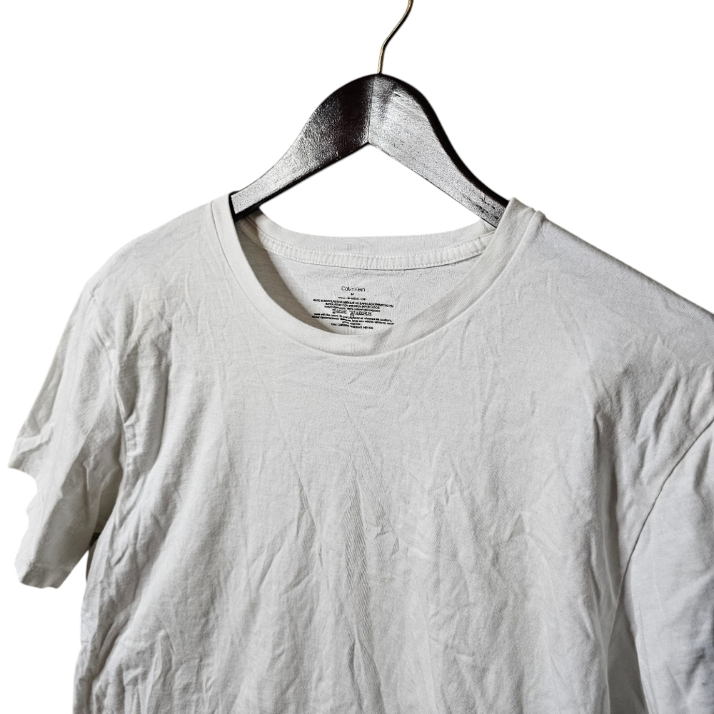 Calvin Klein Men's Crew Neck T-Shirt - White - Size Medium - Picture 3 of 5